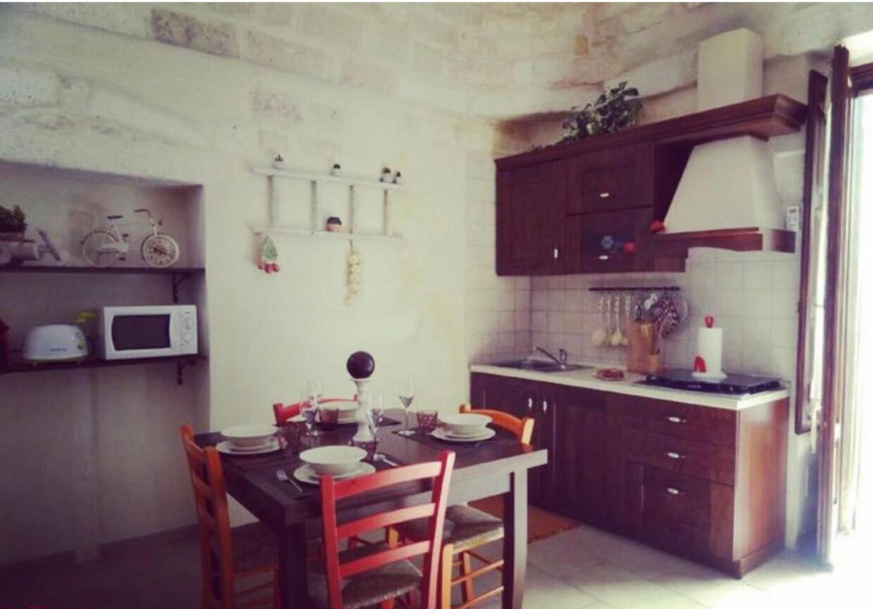 Casetta “Arte Su Pietra” Ostuni Exterior photo